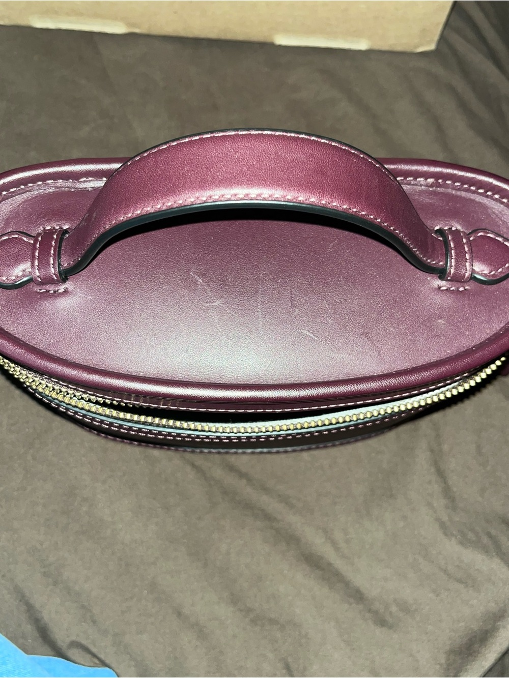Coach Leather regular size Trail Bag in Merlot. - Picture 6 of 10